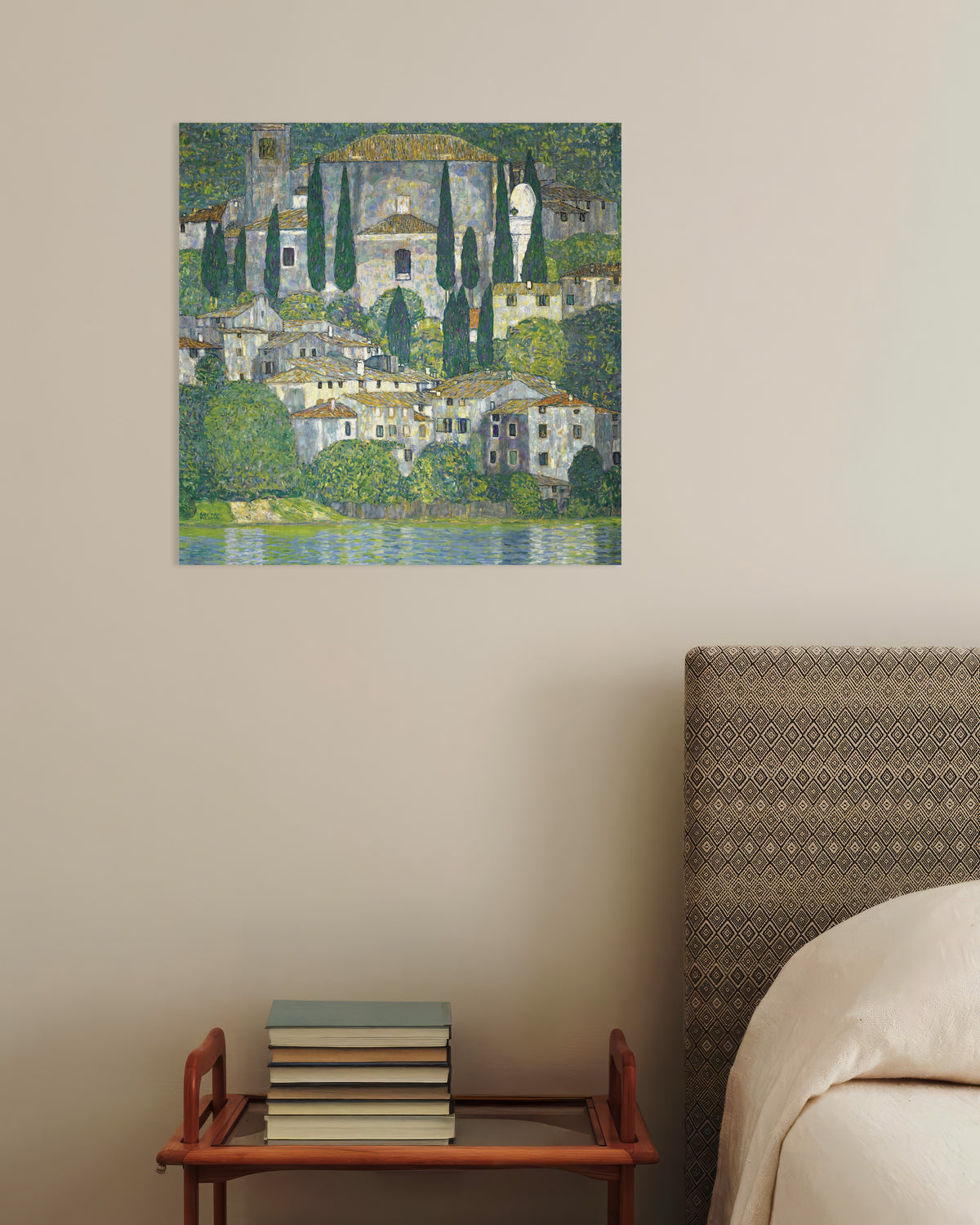 Plakat Kirke i Cassone (Landskab med cypresser) (1913) af Gustav Klimt