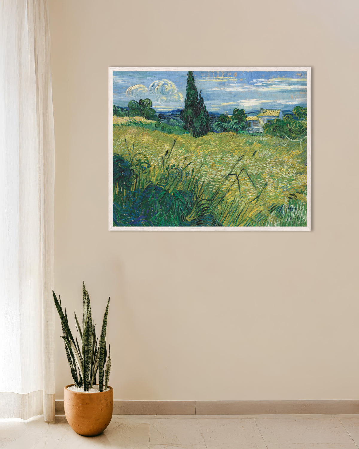 Poster med Grøn hvedemark med cypres (1889) af Vincent van Gogh, med hvid træramme