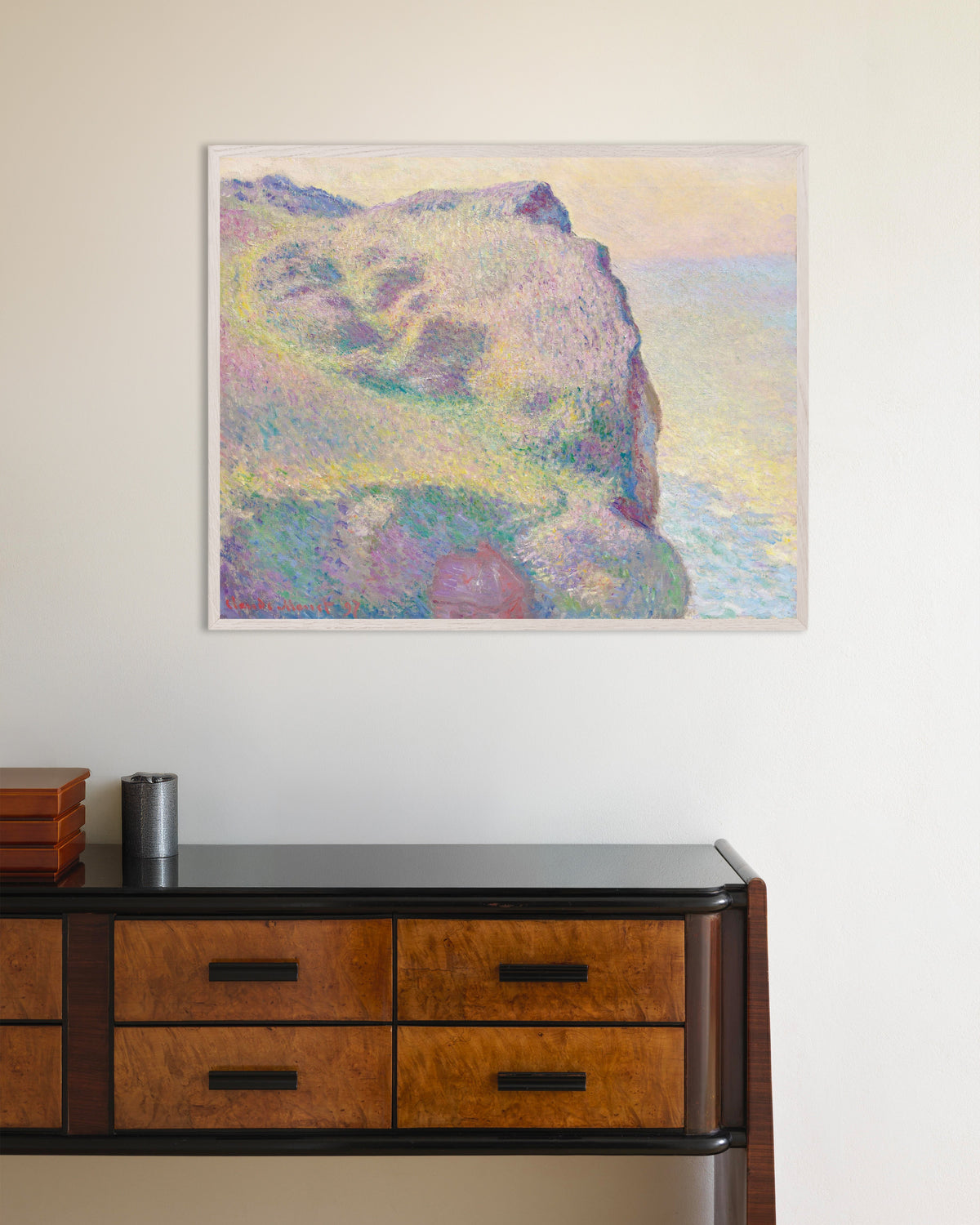Plakat Pointe du Petit Ailly (1897) af Claude Monet med hvid træramme