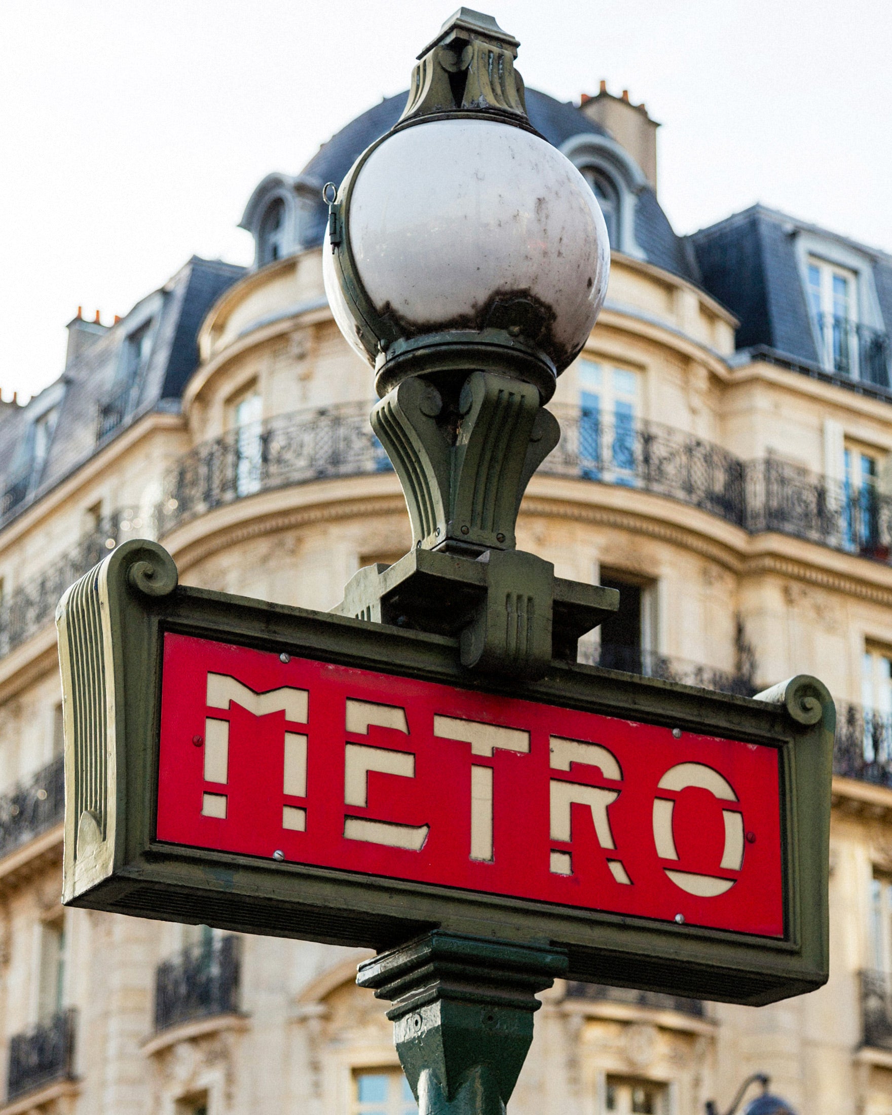 Paris plakat, Metro skilt af Hector Guimard