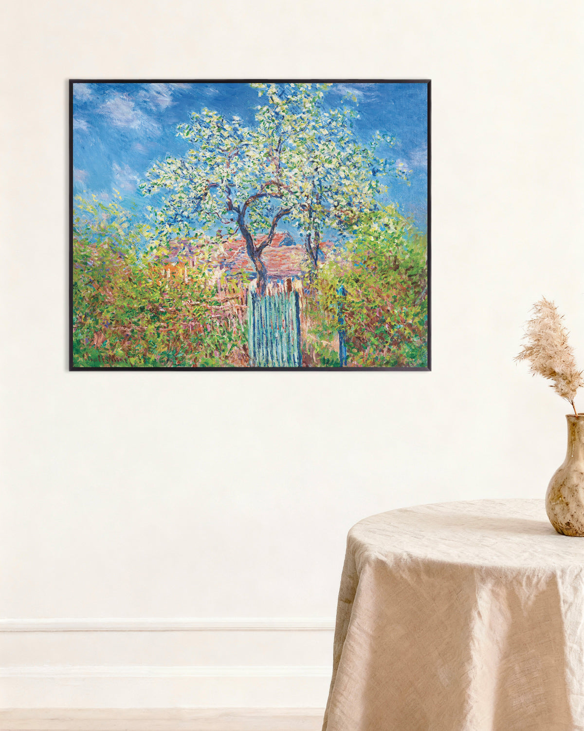 Plakat Pæretræ i blomst (1885) af Claude Monet med metalramme