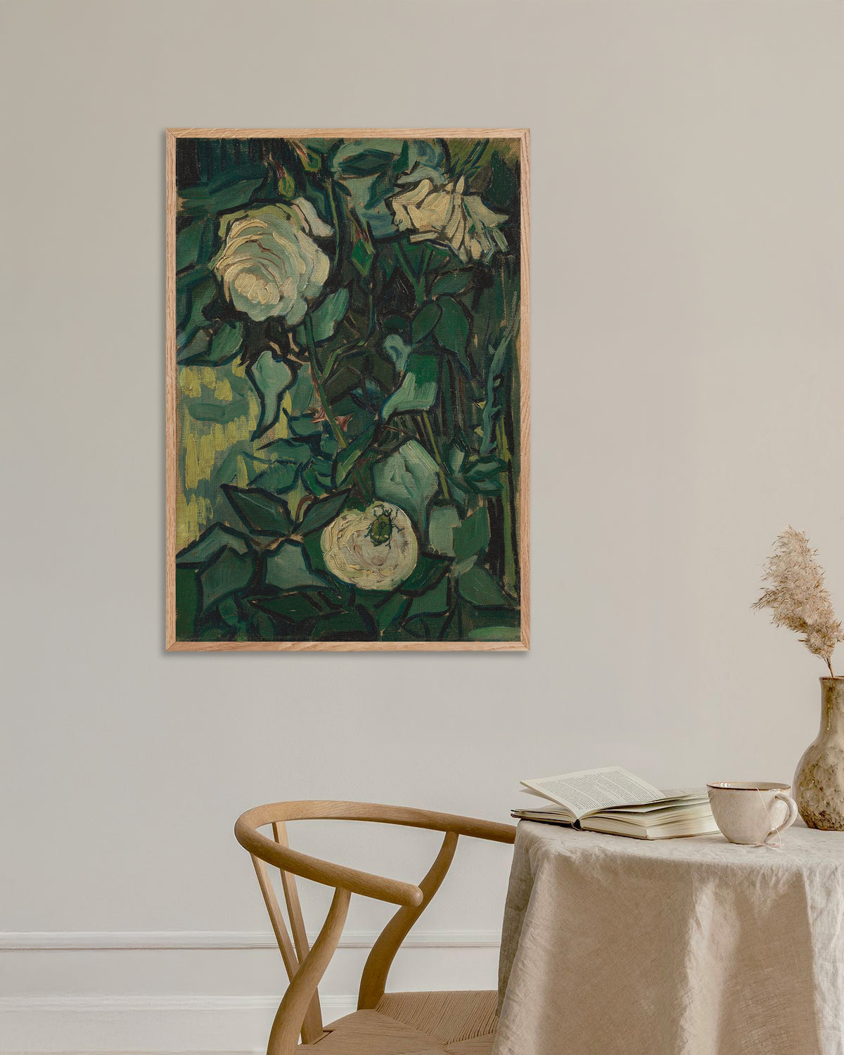 Poster med Rosenbusk med en bille (1889) af Vincent van Gogh, med naturfarvet træramme