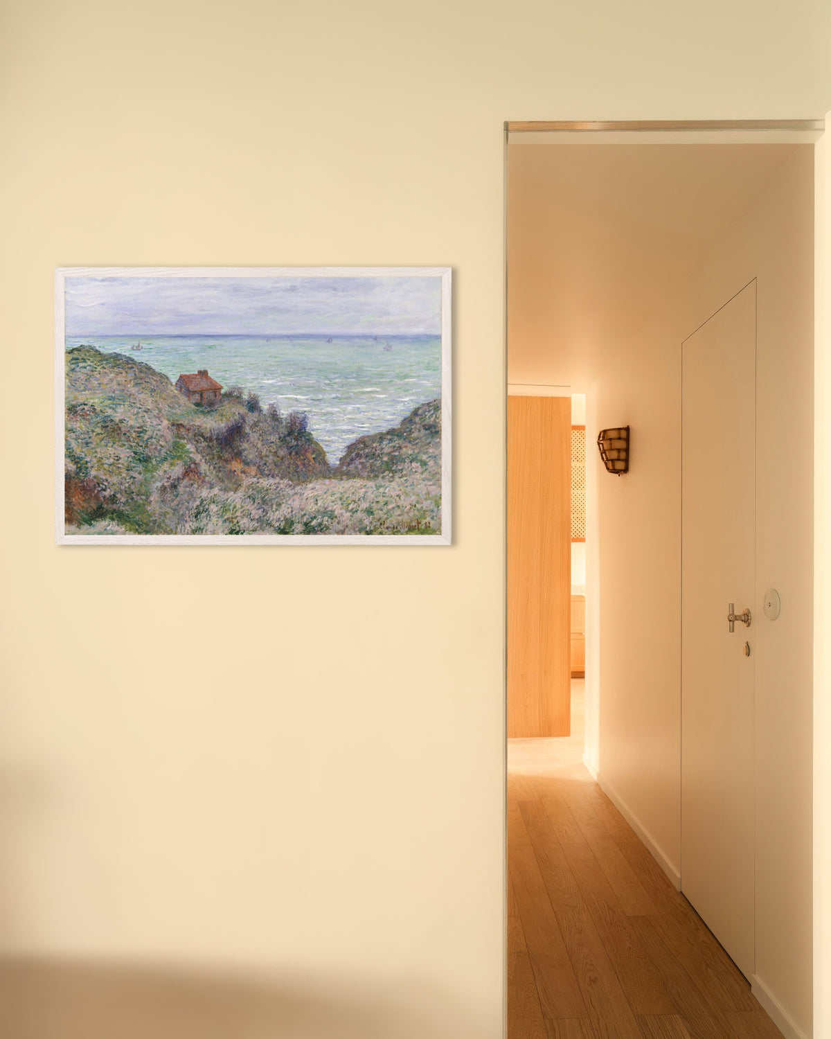 Plakat Toldbetjentens hytte (1882) af Claude Monet med hvid træramme