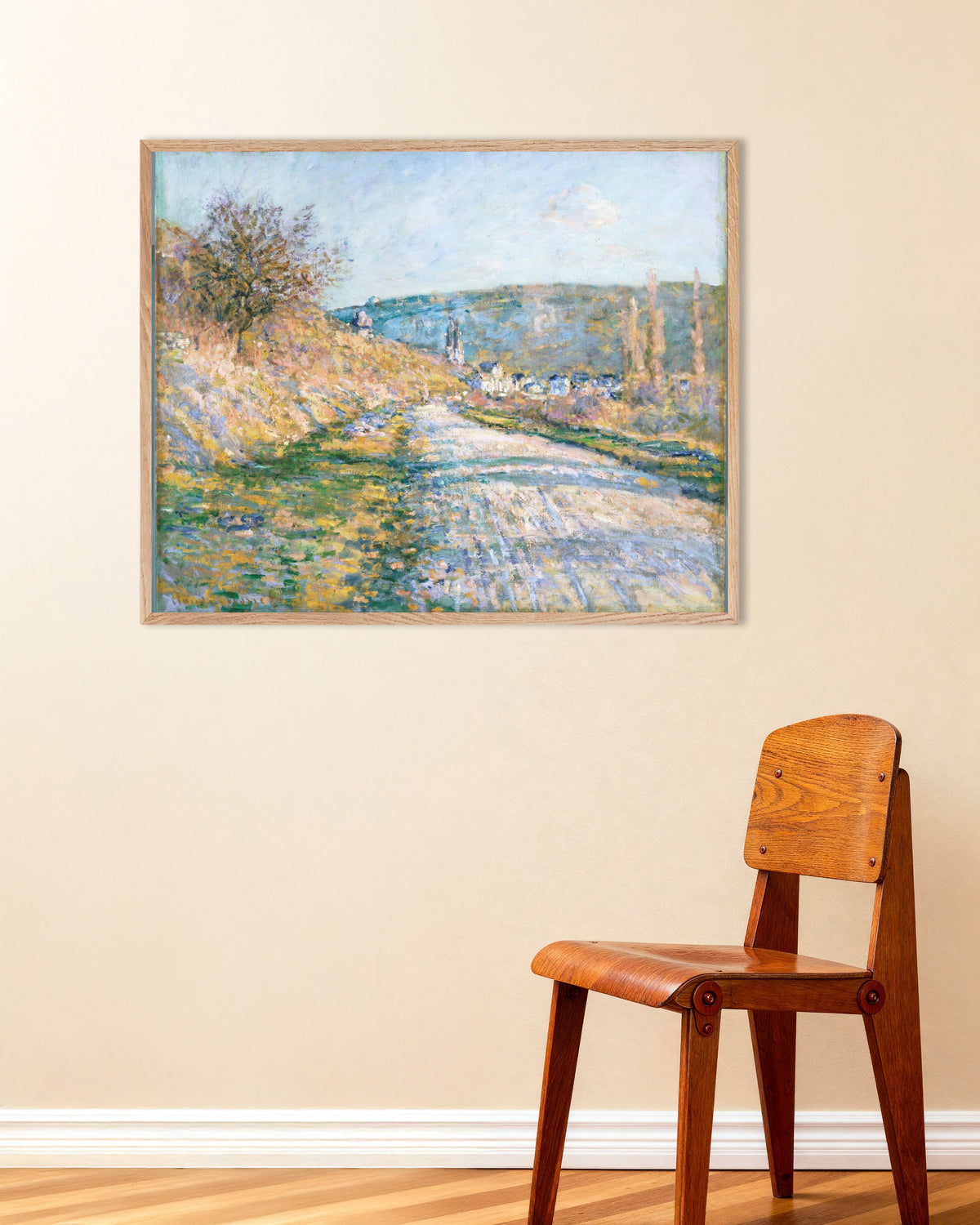 Plakat Vejen til Vétheuil (1879) af Claude Monet med ramme i naturtræ