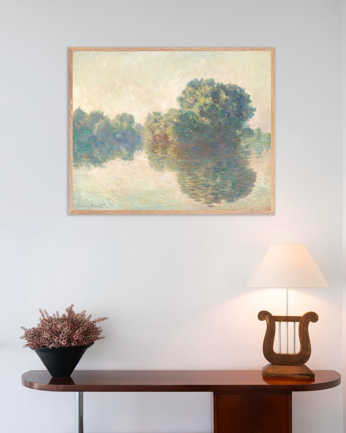 Plakat Seinen ved Giverny (1897) af Claude Monet med ramme i naturtræ