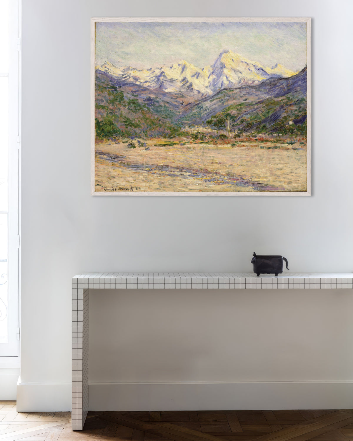 Plakat Nervia-dalen (1884) af Claude Monet med hvid træramme