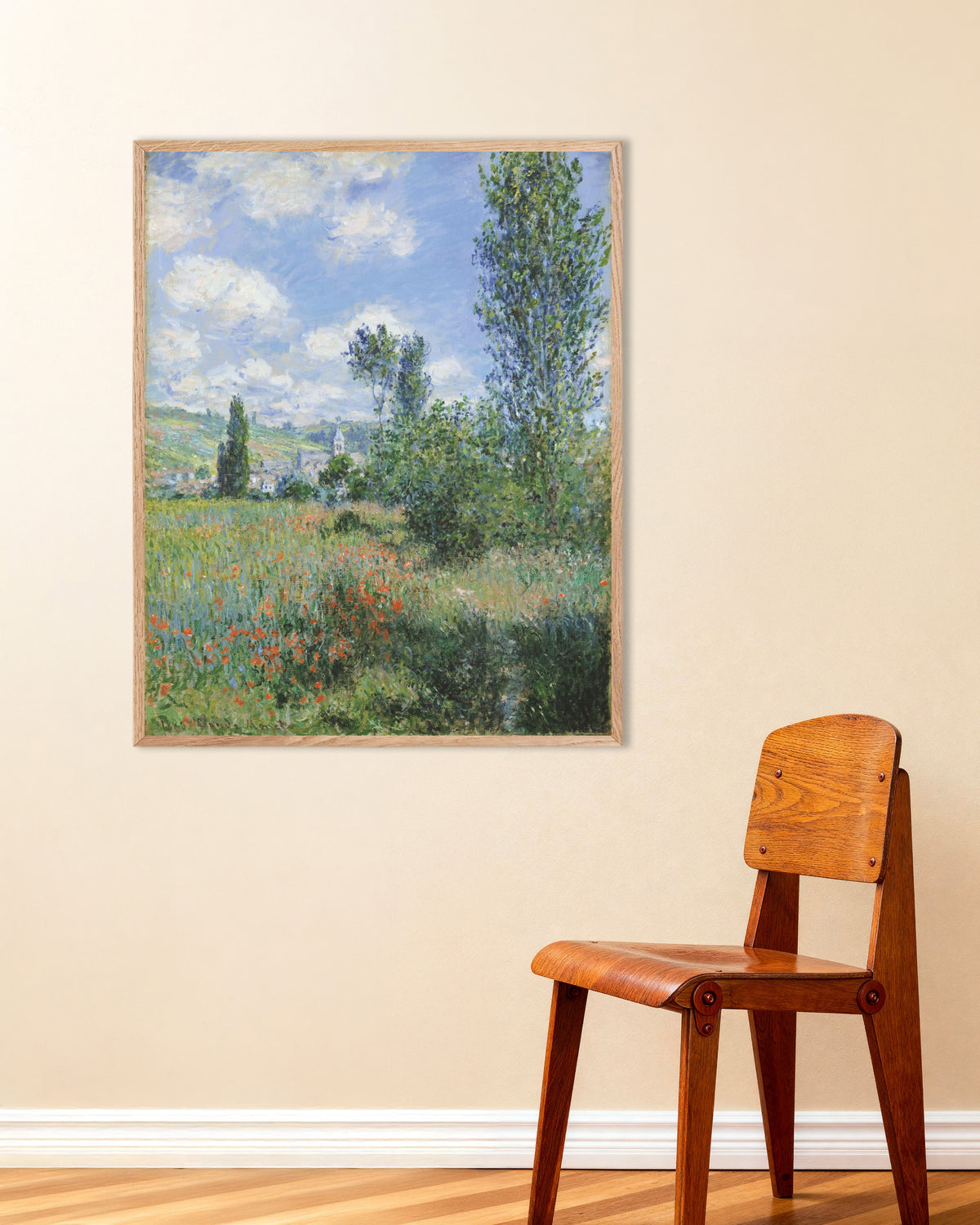 Plakat Udsigt over Vétheuil (1880) af Claude Monet med ramme i naturtræ
