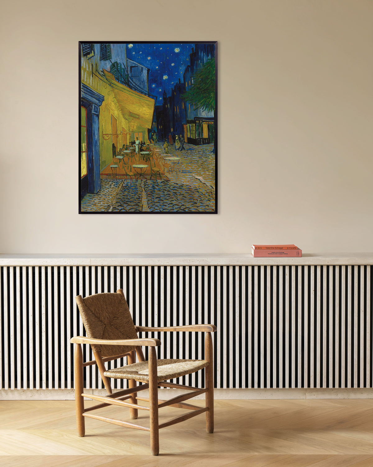 Plakat med Caféterrassen om aftenen (1888) af Vincent van Gogh, med metalramme