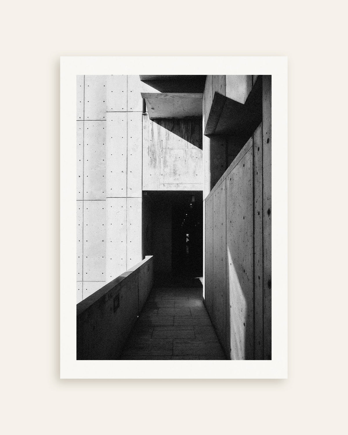 Plakat »Betonpassage i sol og skygge«, miniature