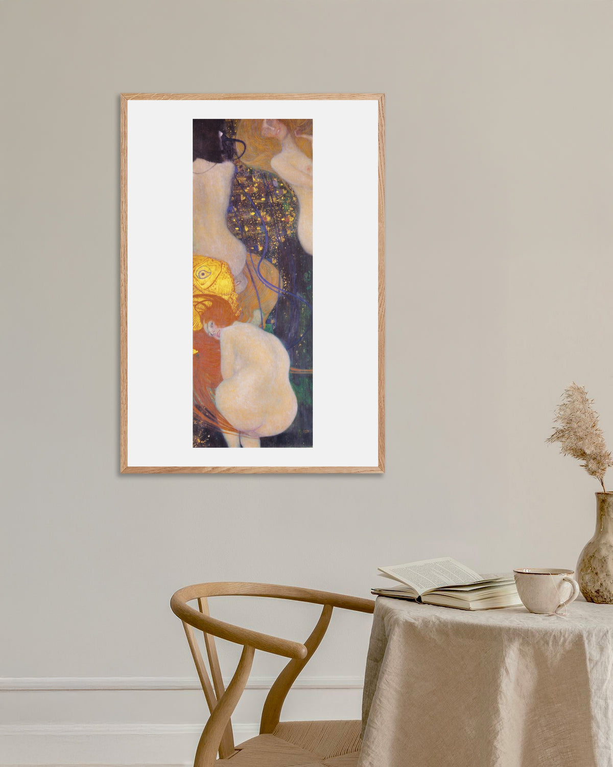 Plakat Guldfisk (1901–1902) af Gustav Klimt med ramme i naturtræ