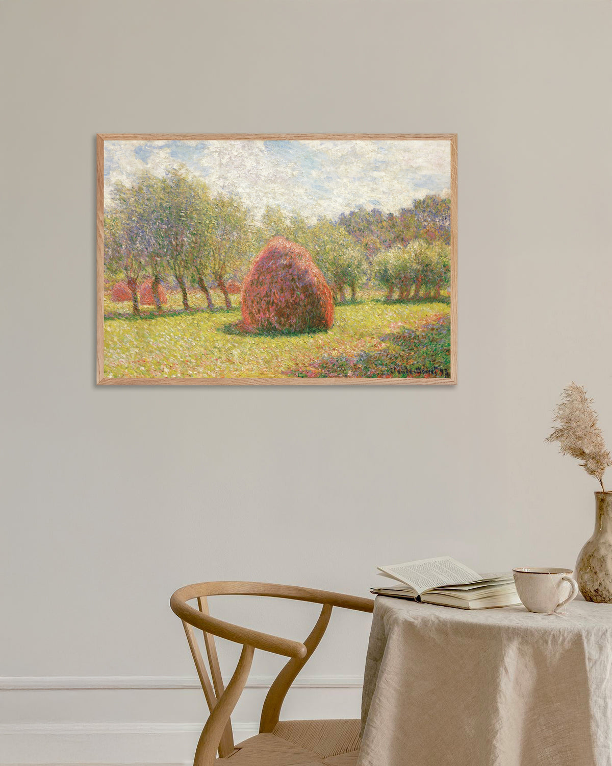 Plakat Høstakke i Giverny (1893) af Claude Monet med ramme i naturtræ