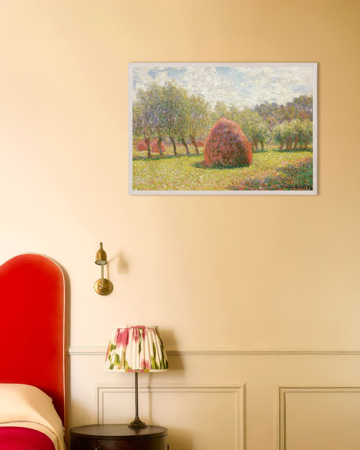 Plakat Høstakke i Giverny (1893) af Claude Monet med hvid træramme