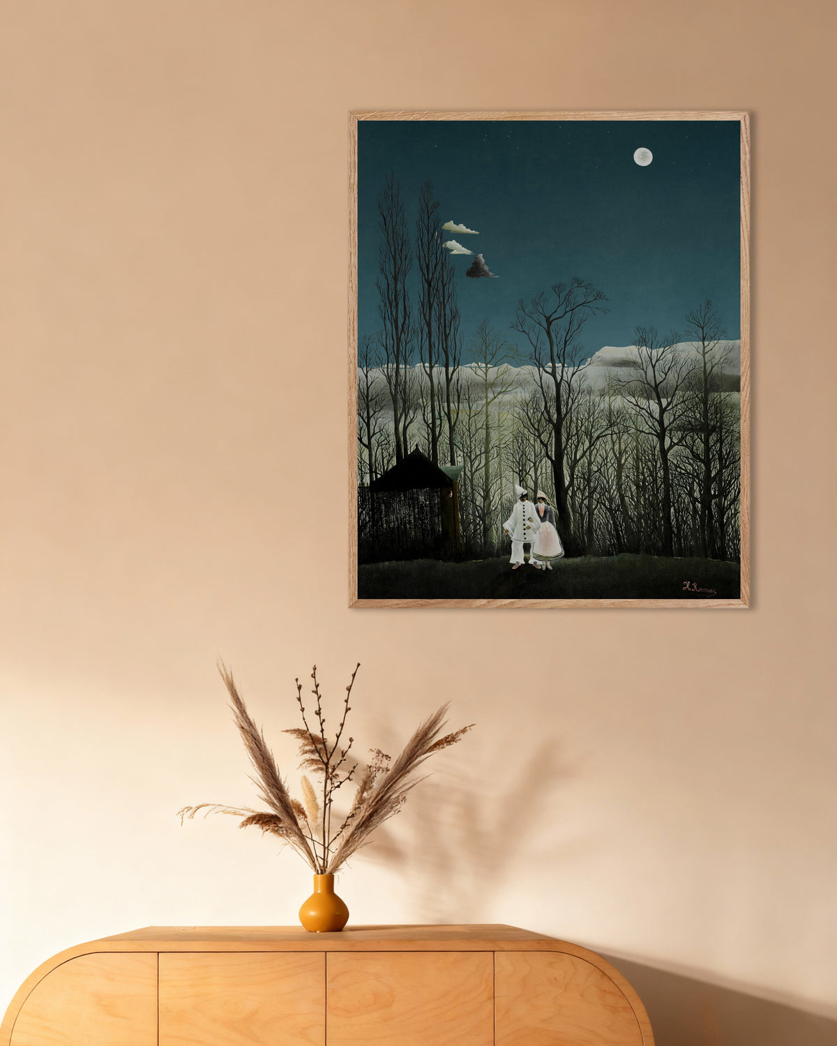 Poster med Henri Rousseau – En karnevalsaften (detalje), med naturfarvet træramme