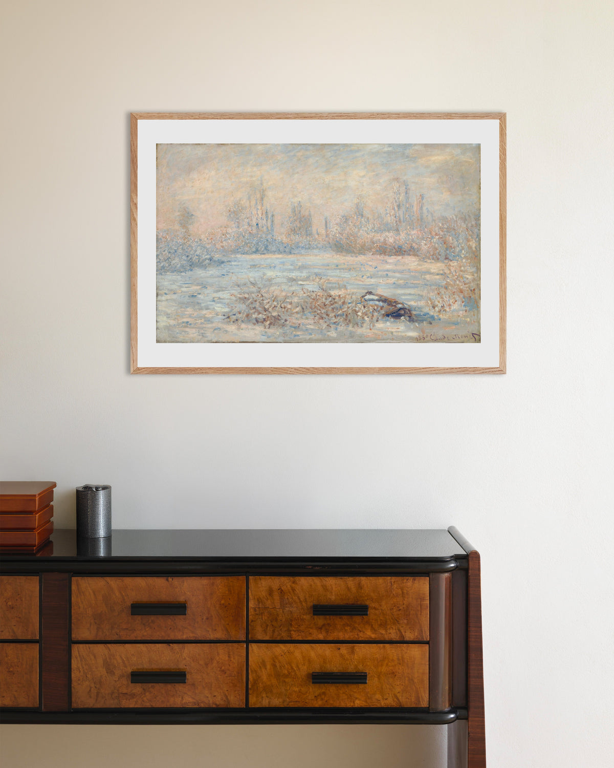Plakat Rimfrost (1880) af Claude Monet med ramme i naturtræ