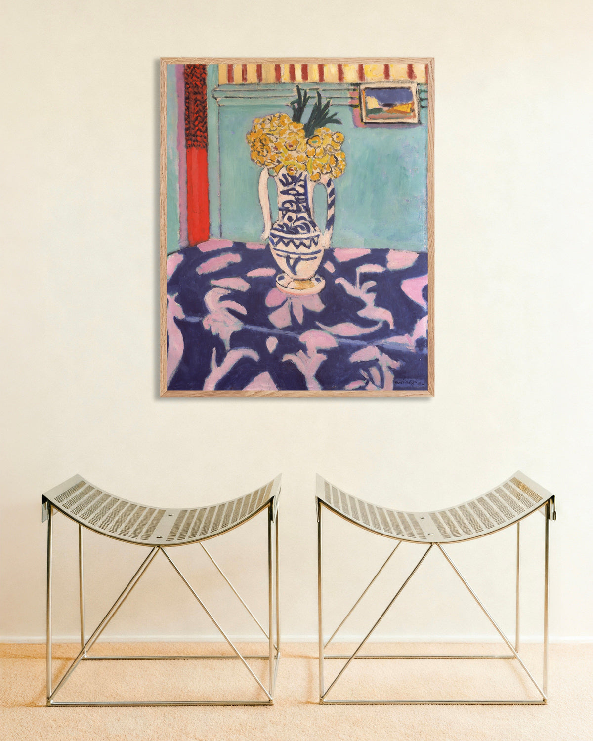 Plakat med Les coucous, tapis bleu et rose (1911) af Henri Matisse, med naturfarvet træramme