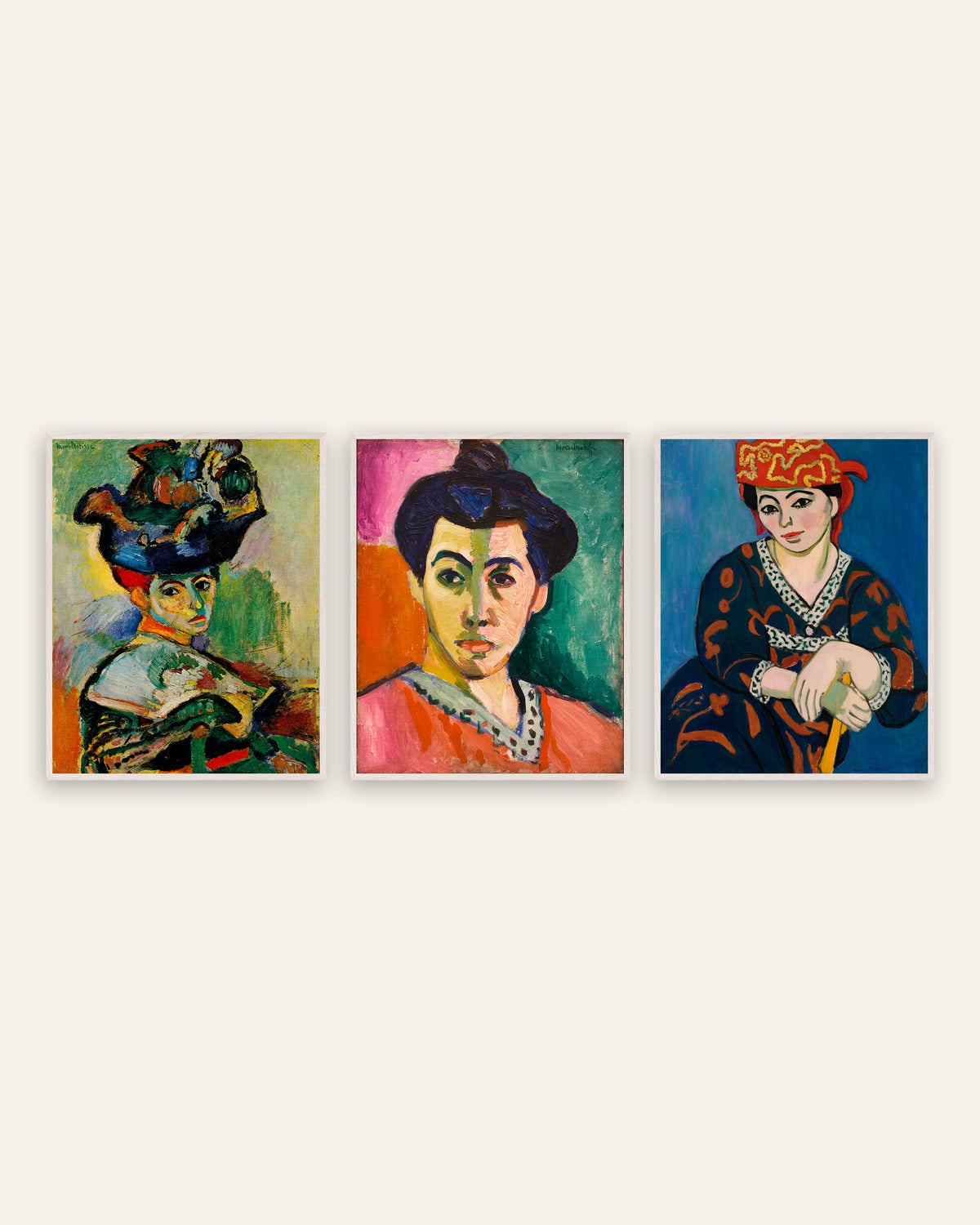 Matisse-plakater, sæt med 3 fauvistiske portrætter: Kvinde med hat, Madame Matisse og Rødt madrastørklæde, i hvide egetræsrammer