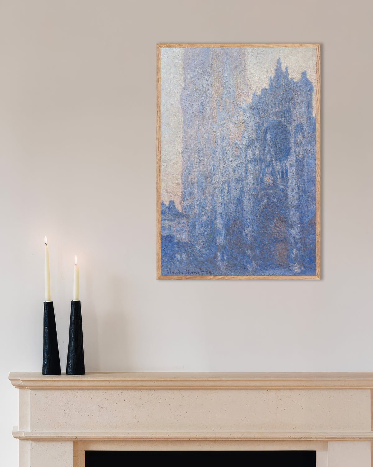 Plakat Katedralen i Rouen, portalen og Tour d'Albane, morgenlys (1894) af Claude Monet med ramme i naturtræ
