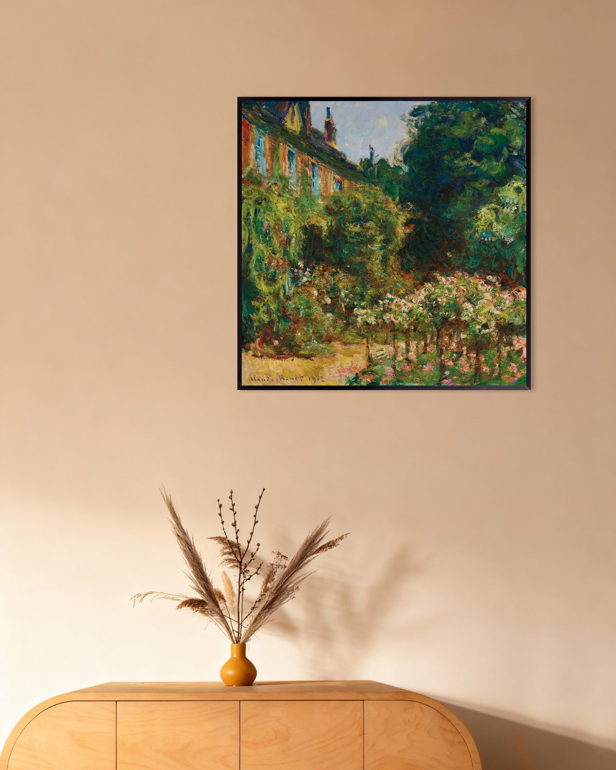Plakat Kunstnerens hus i Giverny (1912) af Claude Monet med metalramme