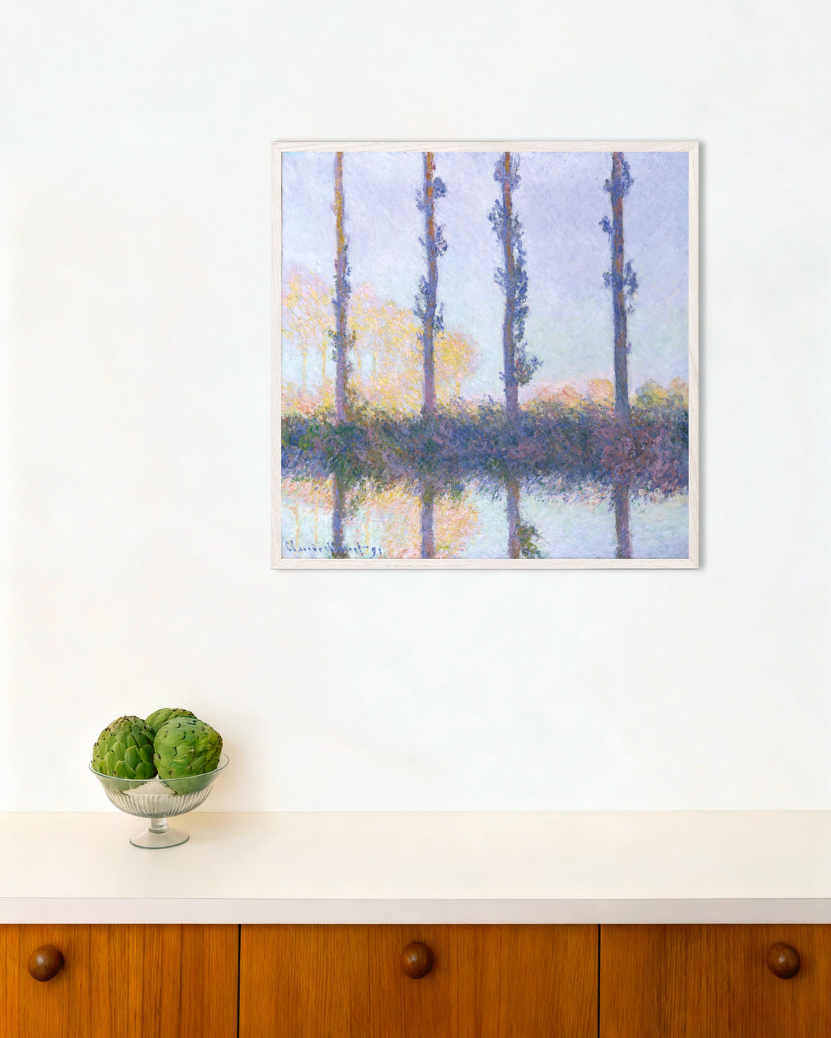 Plakat De fire træer (1891) af Claude Monet med hvid træramme