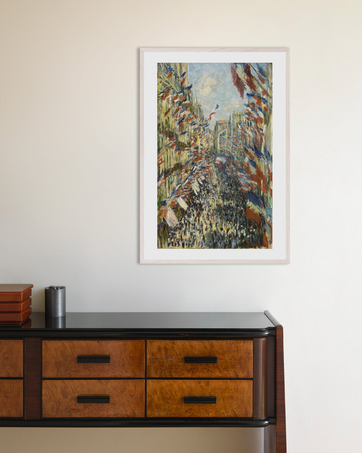 Plakat Rue Montorgueil i Paris, festen den 30. juni 1878 af Claude Monet med hvid træramme