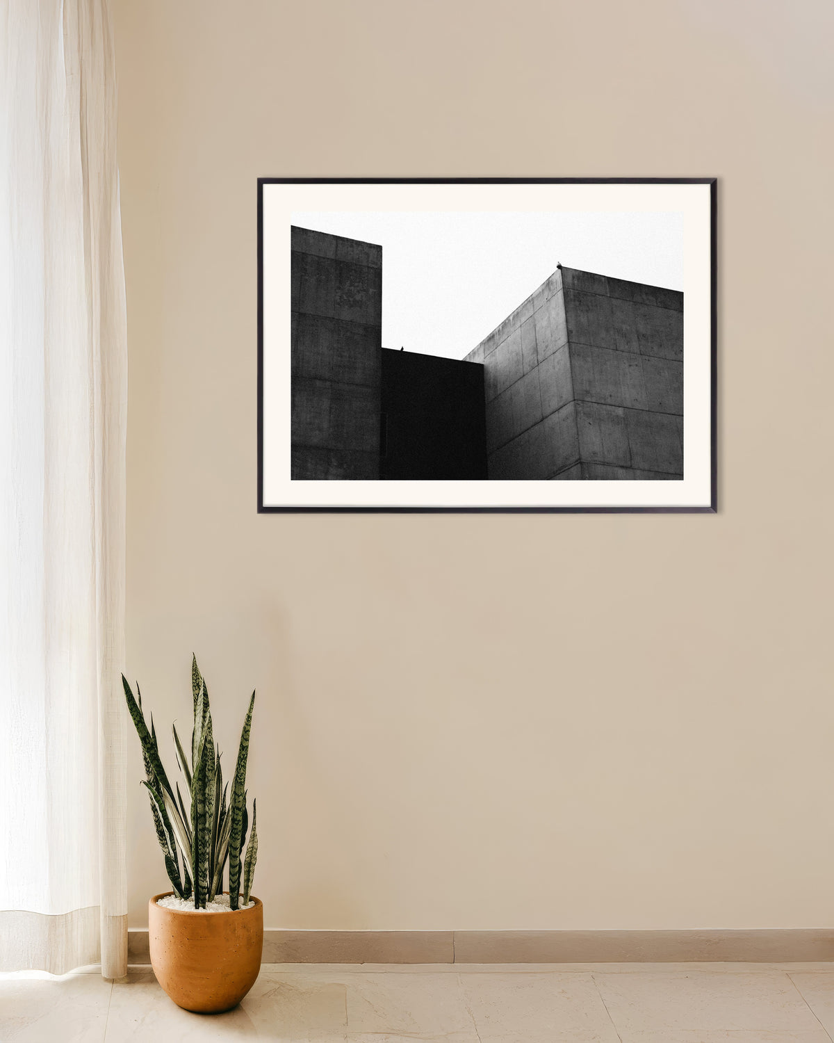Plakat »To betonblokke og en fugl« med metalramme
